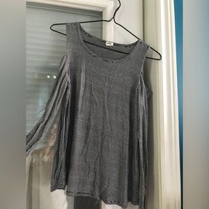 Garage xs off the shoulder top